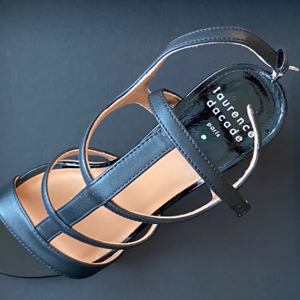 DESIGNER LAURENCE DACADE BLACK SANDALS SIZE 38